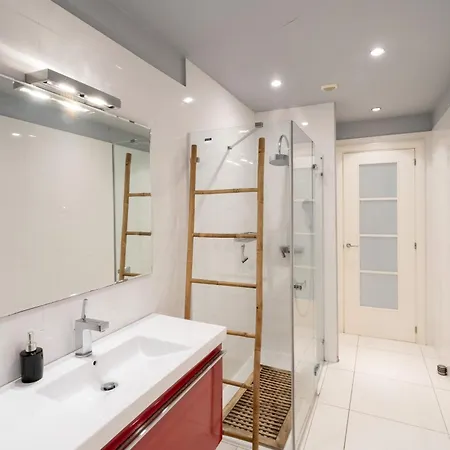 Grande - T3 Carlton -70m2 *