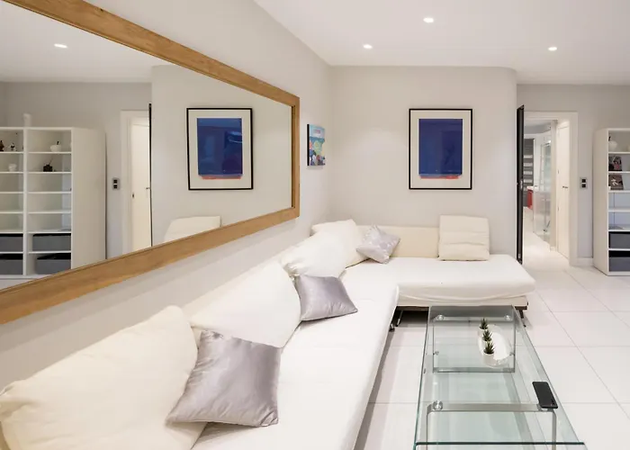 Grande - T3 Carlton -70m2 *