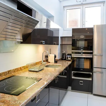 Grande - T3 Carlton -70m2 Apartment